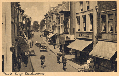 606652 Gezicht in de Lange Elisabethstraat te Utrecht.